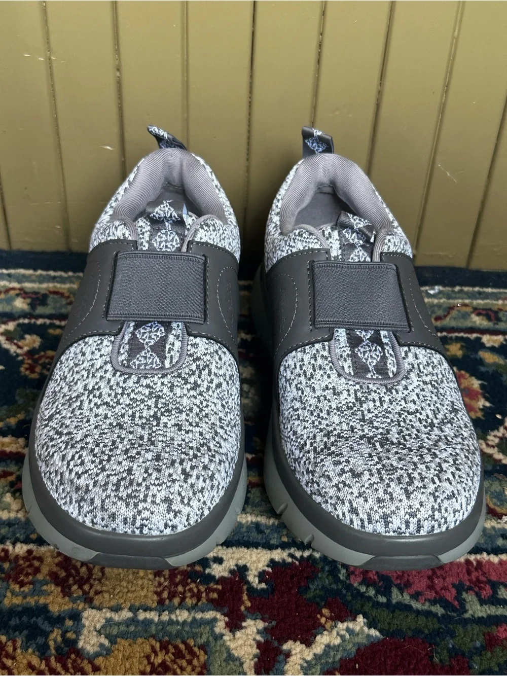 Alegria lightweight gray